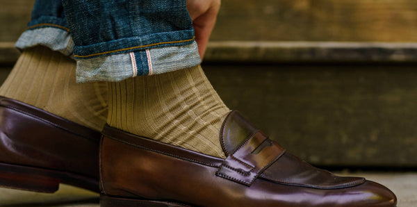 How to Wear Jeans and Dress Shoes - Boardroom Socks