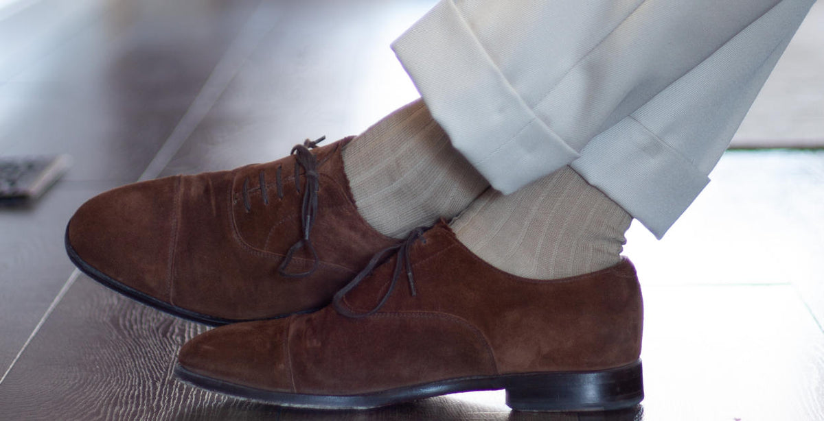 tan dress socks with a tan suit