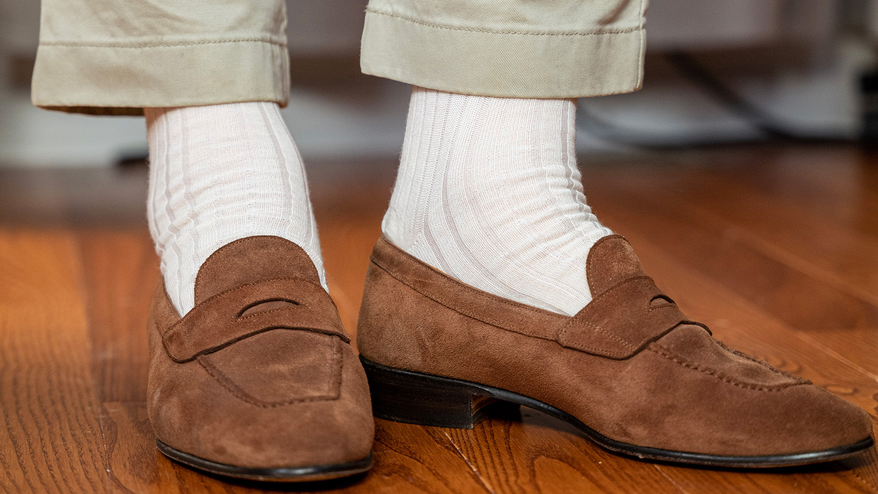 Cream Dress Socks Should Be In Your Style Rotation – Here’s Why