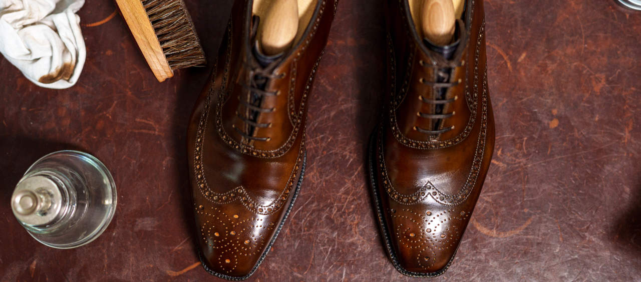 10 Steps to Shine Your Dress Shoes Like a Pro Boardroom Socks