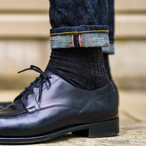 charcoal grey ribbed dress socks with jeans and black dress shoes