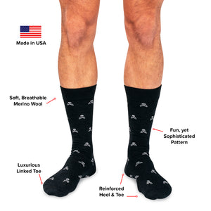 infographic detailing the features and benefits of skull dress socks from Boardroom Socks